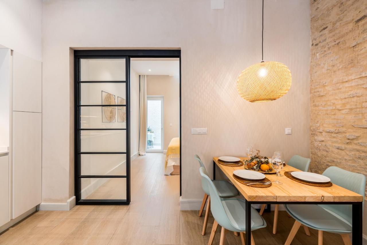 Behouse Arroyo B Apartment Sevilla Bagian luar foto